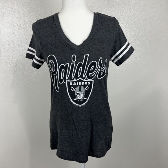 Las Vegas Raiders Shirt Women Small Grey Short Sleeve NFL Football Team Apparel - Picture 12 of 12